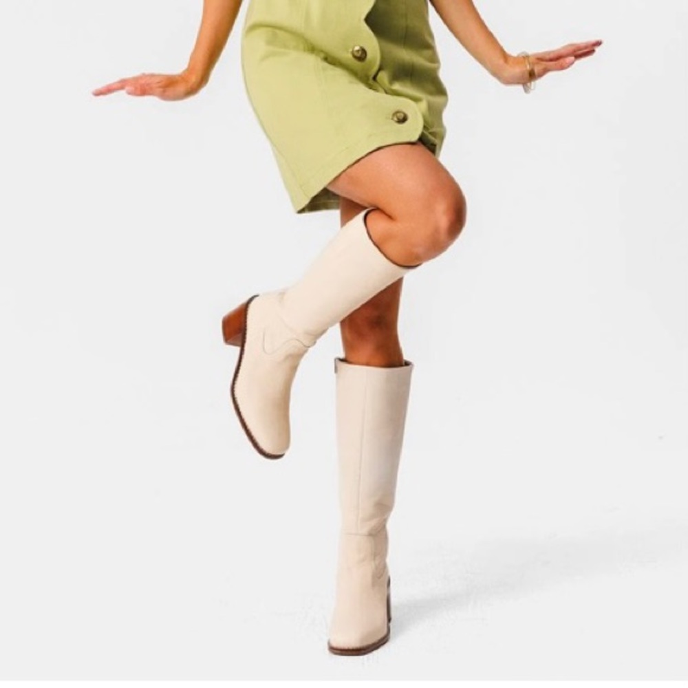 Portland Leather Patina Knee High Leather Off White Boots Block Heel NWT